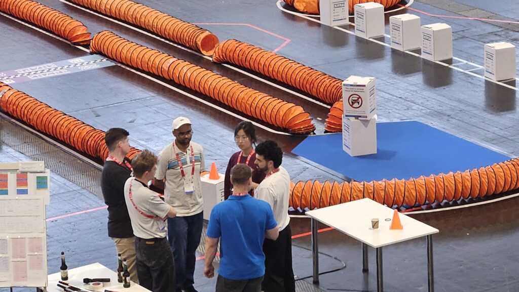LamarRacer gewinnt Time Trials beim RoboRacer-Wettbewerb auf der ICRA 3 ICRA 26 3 1 - Lamarr Institute for Machine Learning (ML) and Artificial Intelligence (AI)