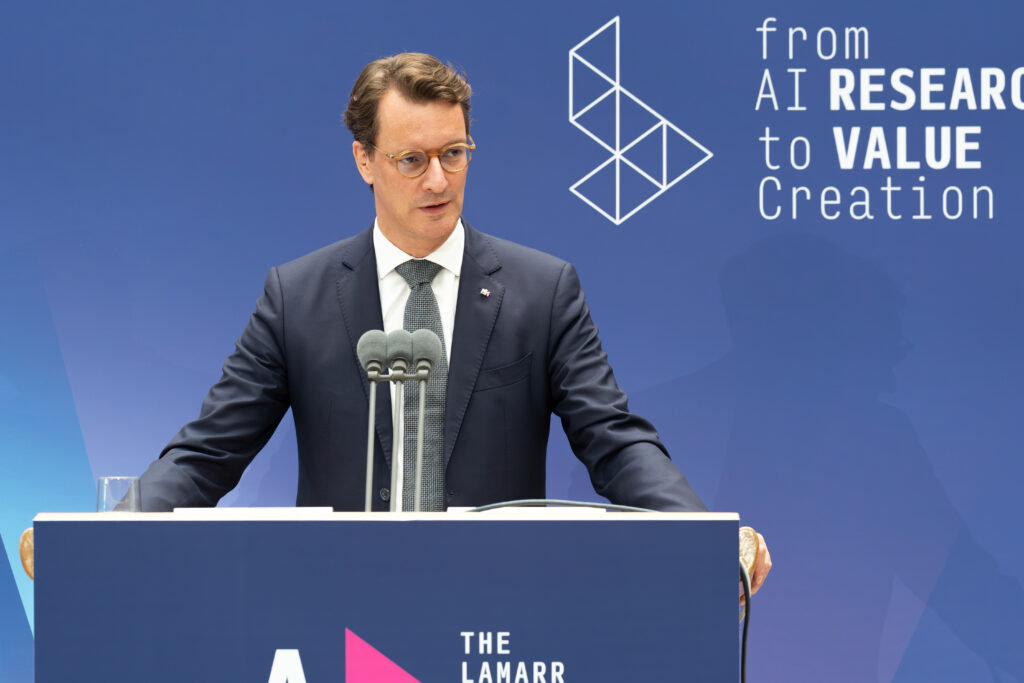 From AI Research to Value Creation: North Rhine-Westphelia’s Minister President Wüst Opens AI26 – The Lamarr Conference 4 DSC01632 - Lamarr Institute for Machine Learning (ML) and Artificial Intelligence (AI)