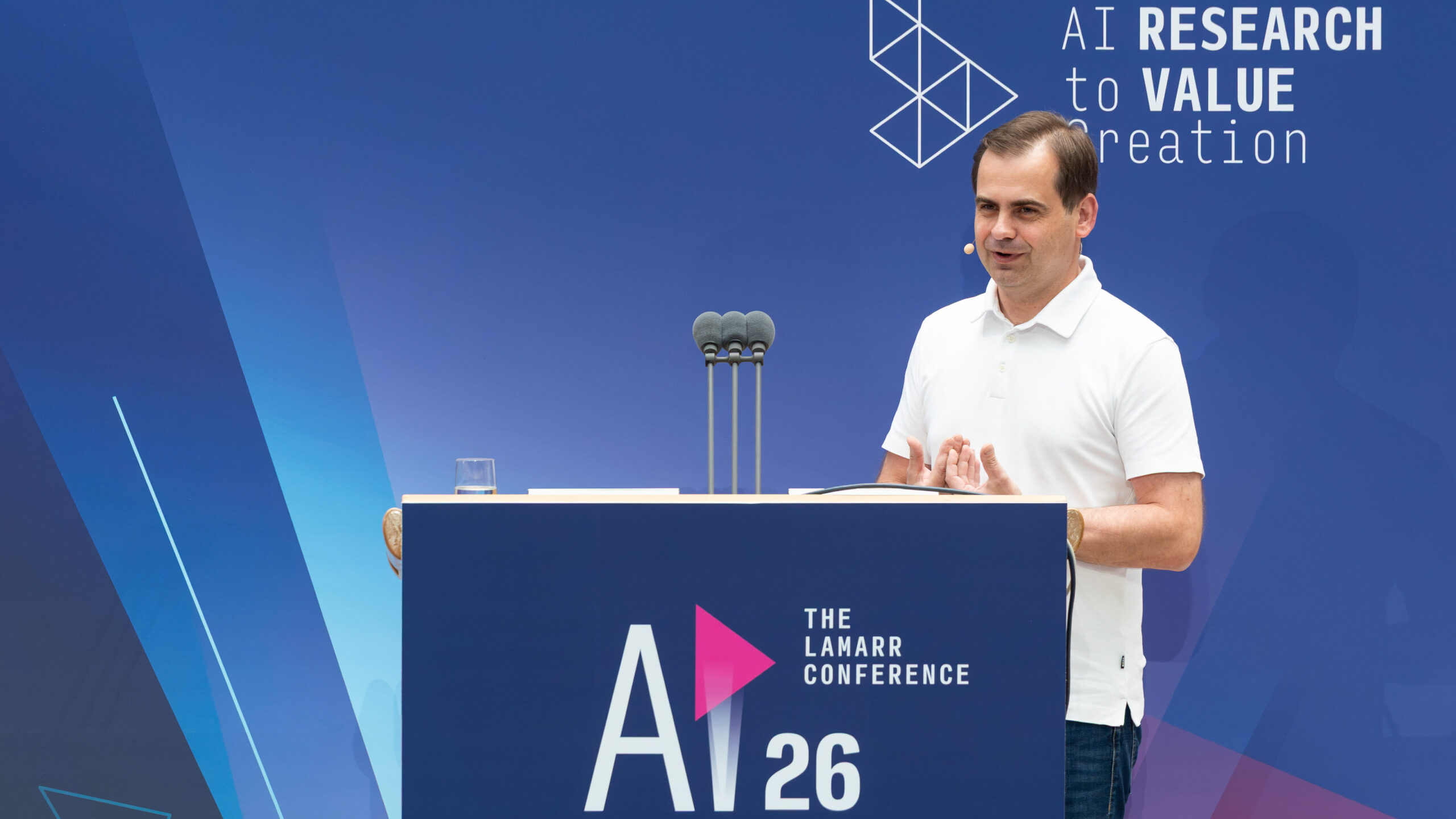 Lamarr Award 8 DSC01794 2 edited scaled - Lamarr Institute for Machine Learning (ML) and Artificial Intelligence (AI)