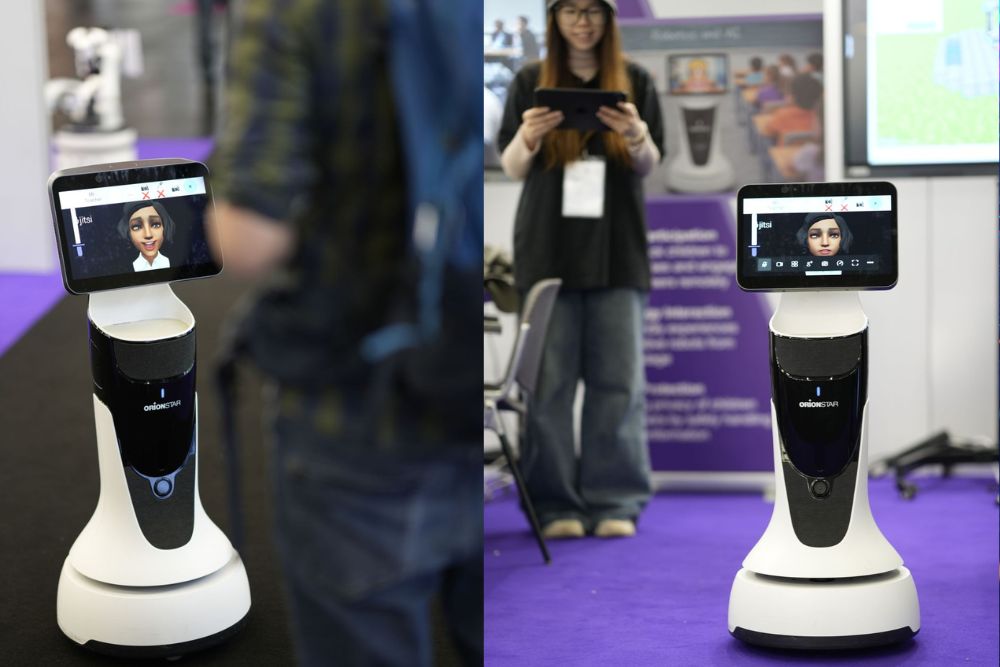 Experience AI at the 2026 Bonn Science Night 1 Images from the AI research tent at Bonn Science Night showing demonstrators in robotics, medical image analysis and flood prediction.